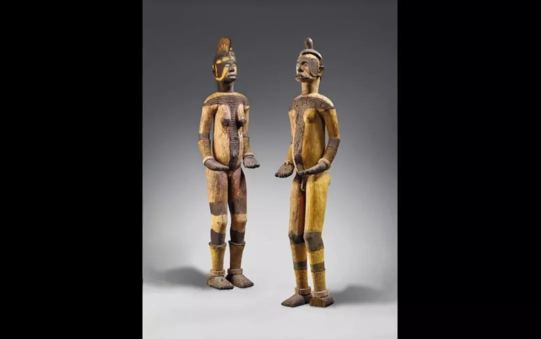 Sacred Nigerian statues looted in war sell in Paris for £200,000